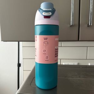 Owala Freesip 24oz “Tickle Me Teal”
